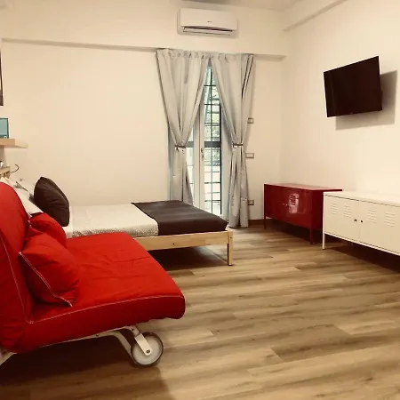 Detached House Garden דירה